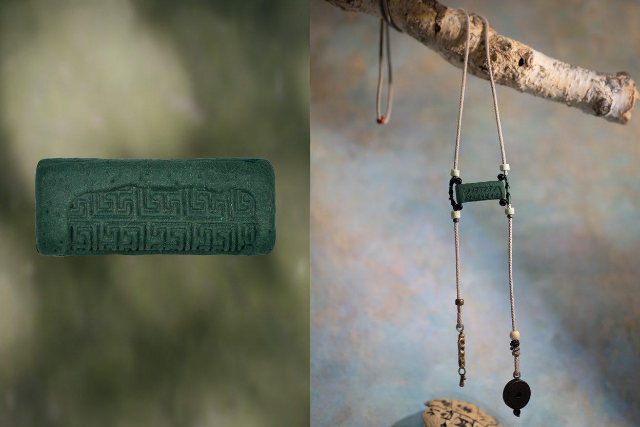 Zcheer wearable incense jewelry featuring Huiwen meander pattern on the front and Beidou constellation on the back.