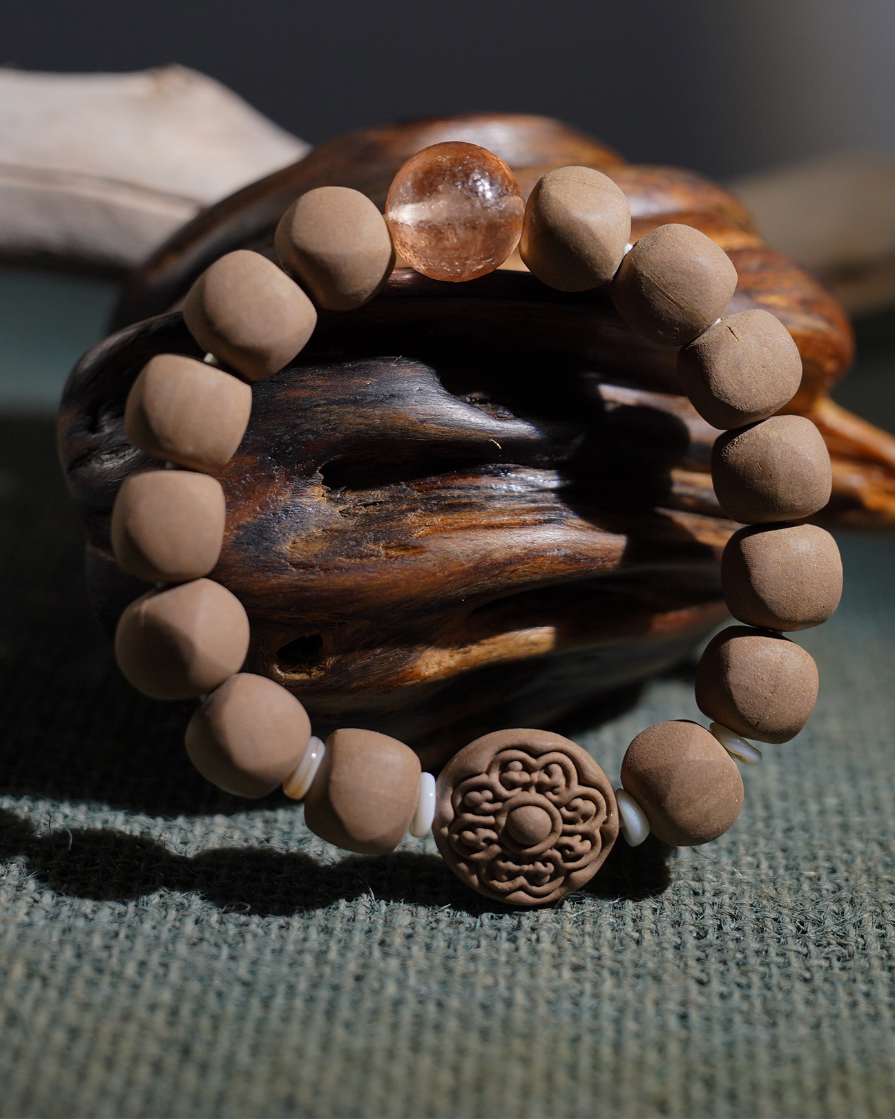 Golden Bead Bracelet – Rhythm Flow Incense Bracelet (Inner Diameter 16cm) - Gold White · Gold White Blend · Bracelet · Wrist 15.8cm