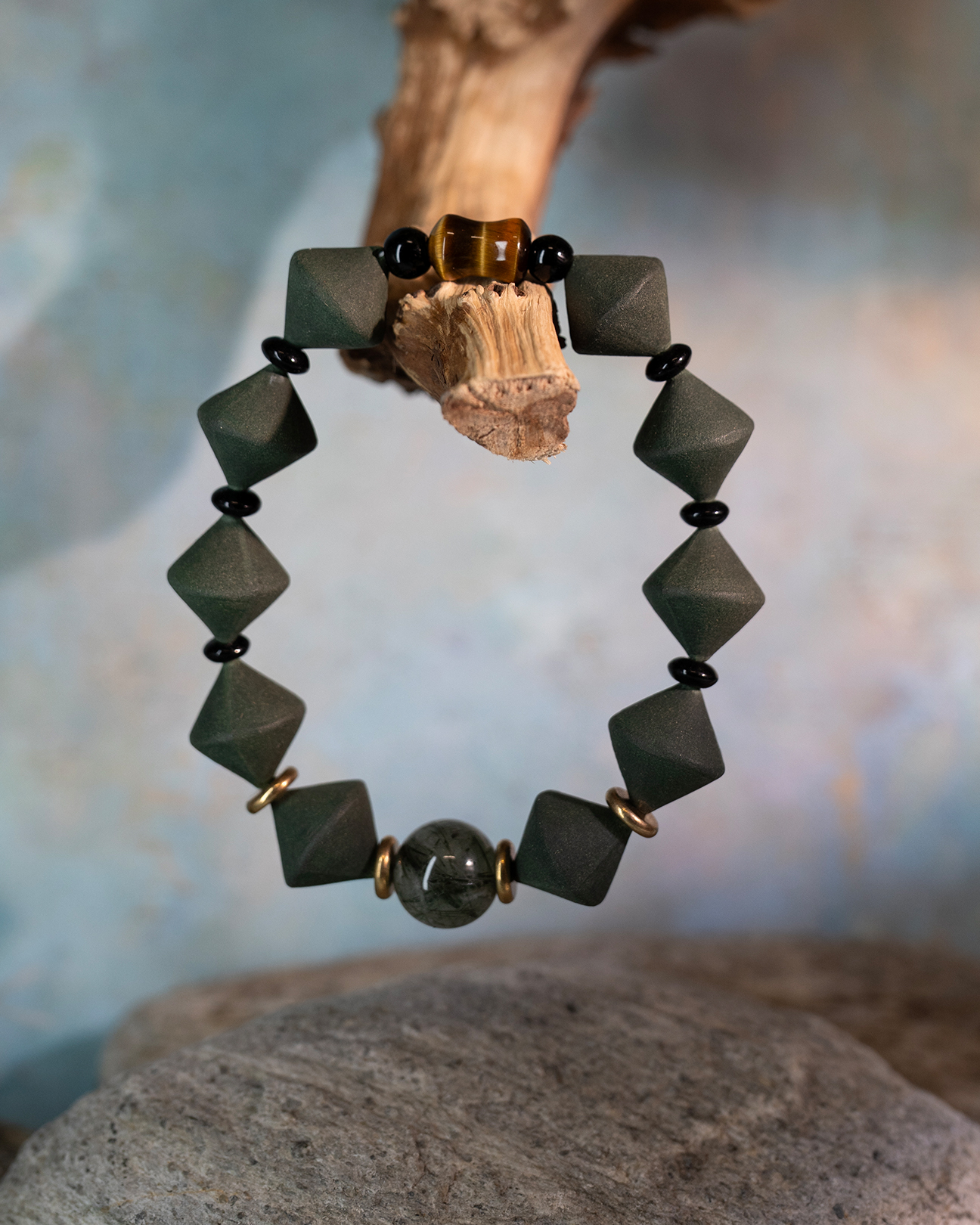 Conical Bead Bracelet – Guided Flow Incense Bracelet (Inner Diameter 17.5cm) - Green · Dream Spirit · Bracelet · Wrist 17.3cm