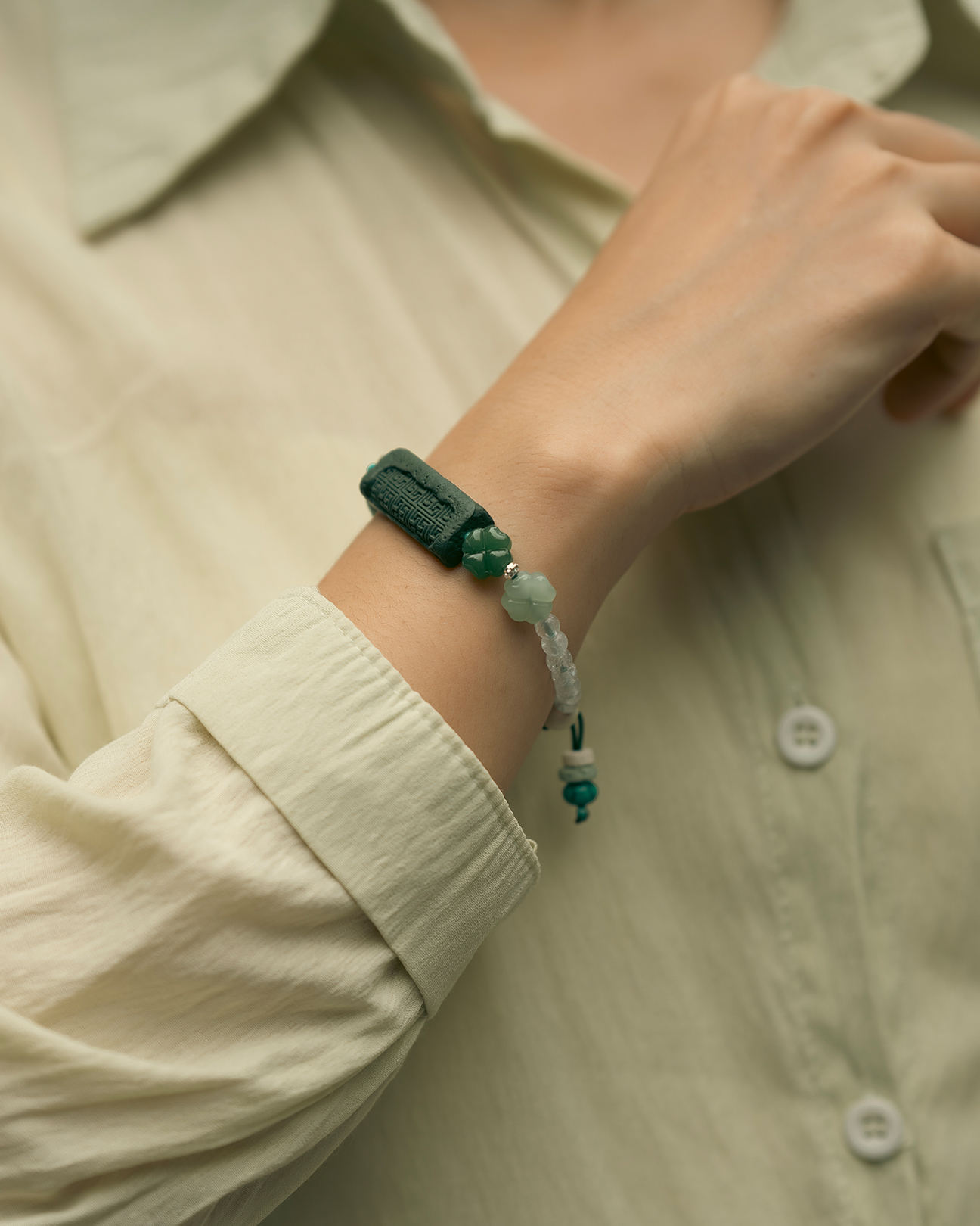 Adjustable Bracelet – Blue Medicine Incense Pendant with Path Structure - Green · Dream Spirit · Path · Bracelet · Wrist 13.5–19cm