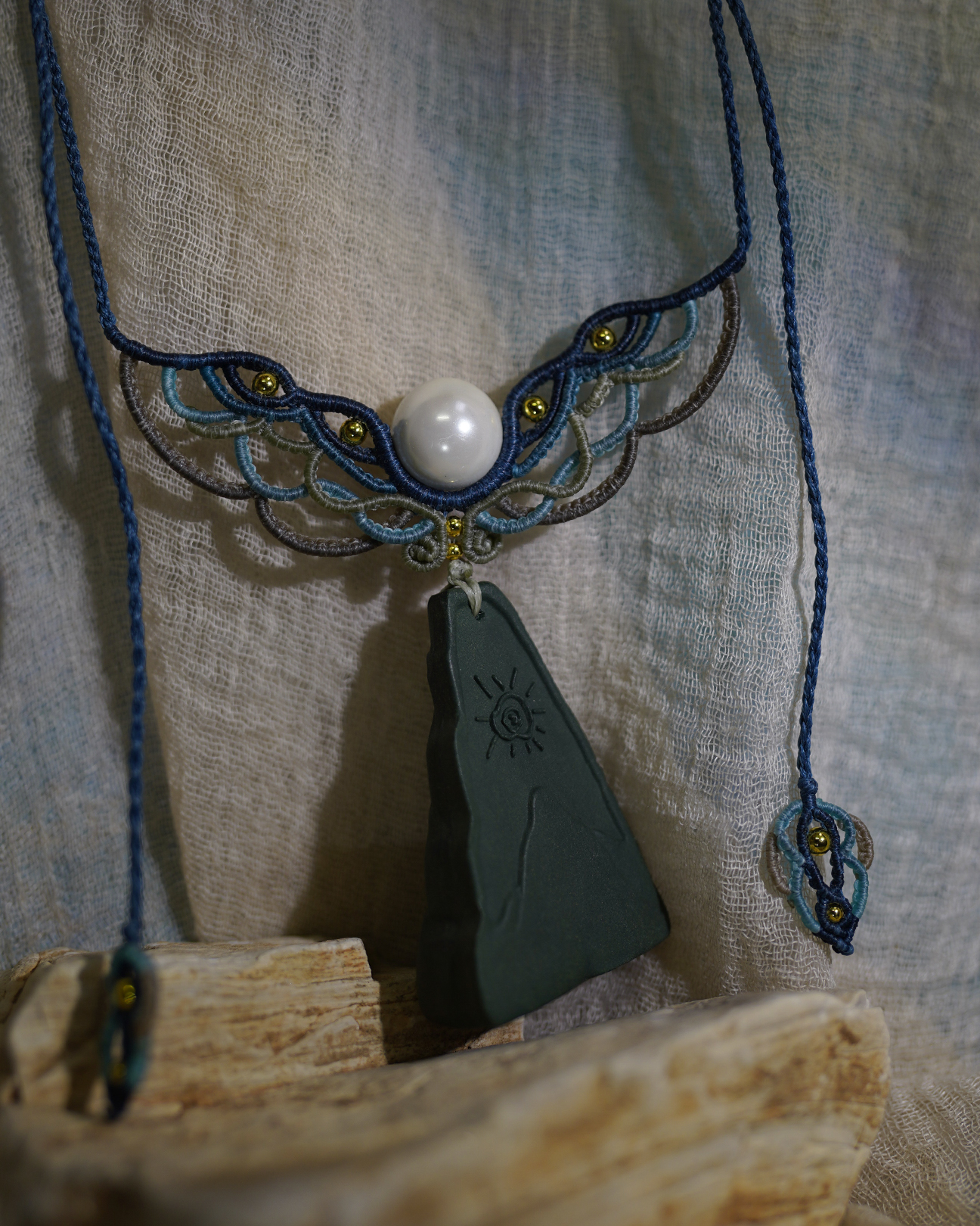 Cloud Mountain Necklace – Dream Incense Energy Pendant (Deluxe Edition) - Green · Dream Spirit · Premium · Necklace · 32–65cm