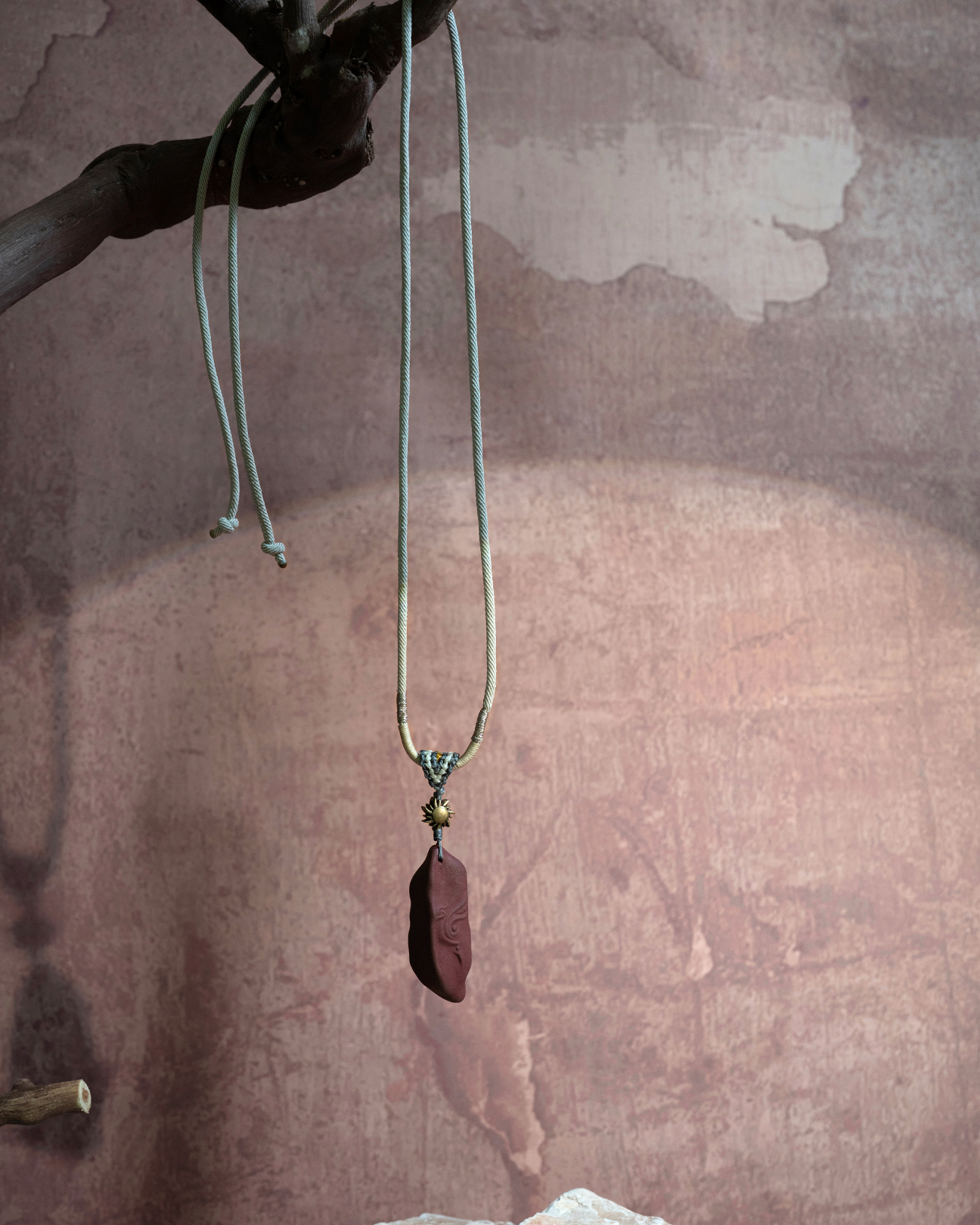Spirit Bird Necklace – Rose Incense Protective Pendant (Basic Edition) - Rose · Rose Blend · Basic · Necklace · 30–84cm