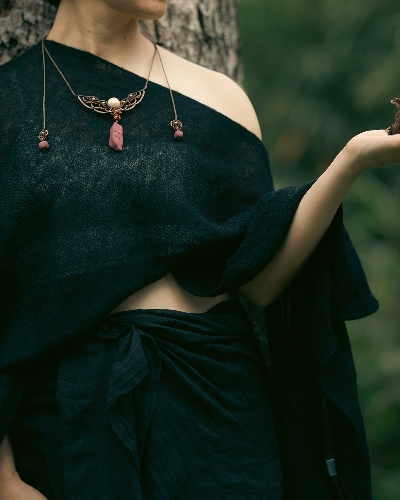 Spirit Bird Necklace – Rose Incense Protective Pendant (Deluxe Edition) - Rose · Rose Blend · Premium · Necklace · 32–65cm