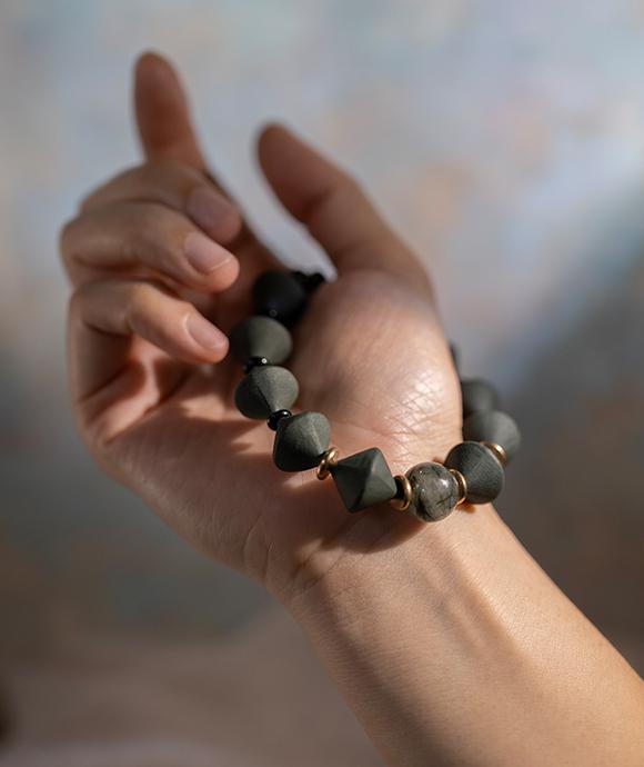 Conical Bead Bracelet – Guided Flow Incense Bracelet (Inner Diameter 17.5cm) - Green · Dream Spirit · Bracelet · Wrist 17.3cm