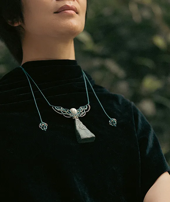 Cloud Mountain Necklace – Dream Incense Energy Pendant (Deluxe Edition) - Green · Dream Spirit · Premium · Necklace · 32–65cm