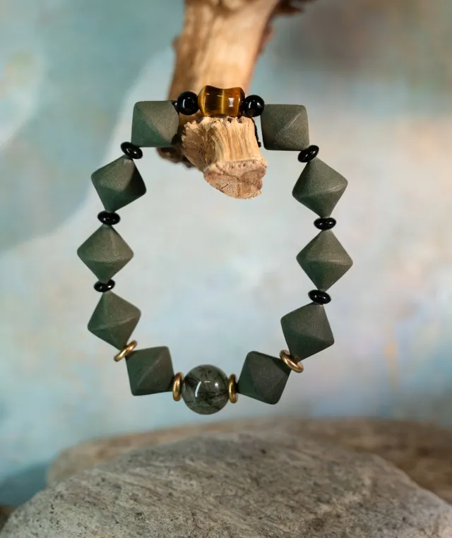 Conical Bead Bracelet – Guided Flow Incense Bracelet (Inner Diameter 17.5cm) - Green · Dream Spirit · Bracelet · Wrist 17.3cm