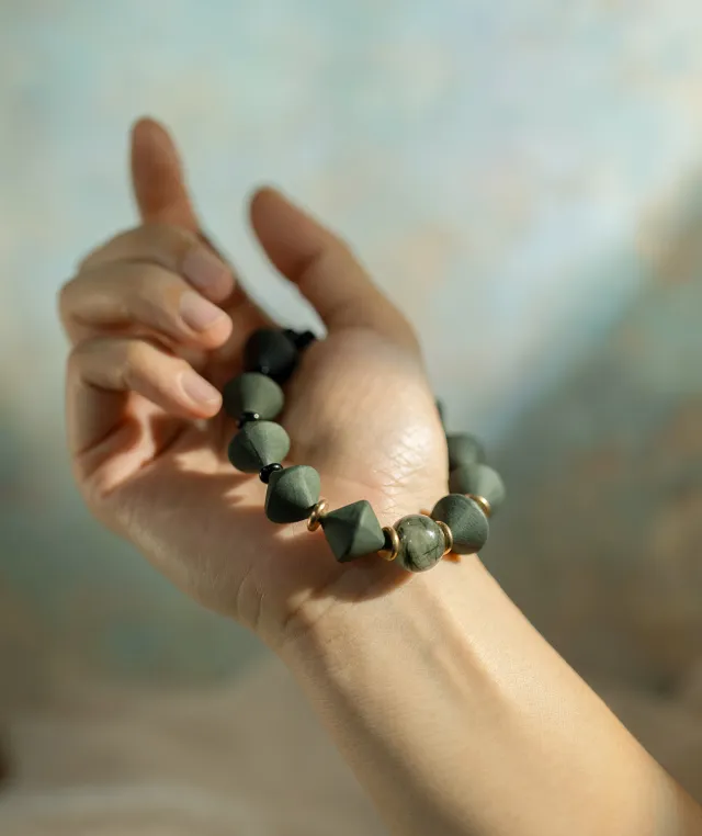 Conical Bead Bracelet – Guided Flow Incense Bracelet (Inner Diameter 17.5cm) - Green · Dream Spirit · Bracelet · Wrist 17.3cm