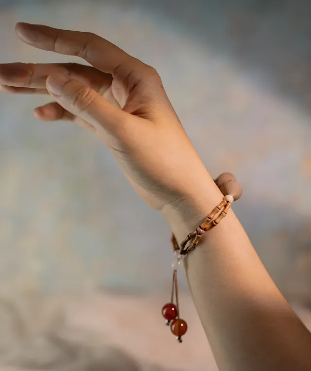 Bamboo Rhythm Bracelet – Golden Incense Adjustable Bracelet (15.2–22cm Inner Diameter) - Gold White · Gold White Blend · Bracelet · Wrist 15.2–22cm