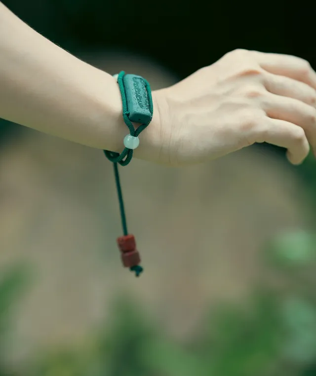 Adjustable Bracelet – Blue Medicine Incense Pendant with Flowing Structure - Blue · Blue Medicine · Bracelet · Wrist 13–17cm