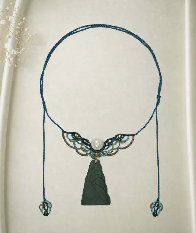 Cloud Mountain Necklace – Dream Incense Energy Pendant (Deluxe Edition) - Green · Dream Spirit · Premium · Necklace · 32–65cm