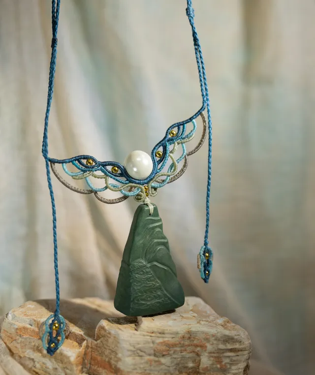 Cloud Mountain Necklace – Dream Incense Energy Pendant (Deluxe Edition) - Green · Dream Spirit · Premium · Necklace · 32–65cm