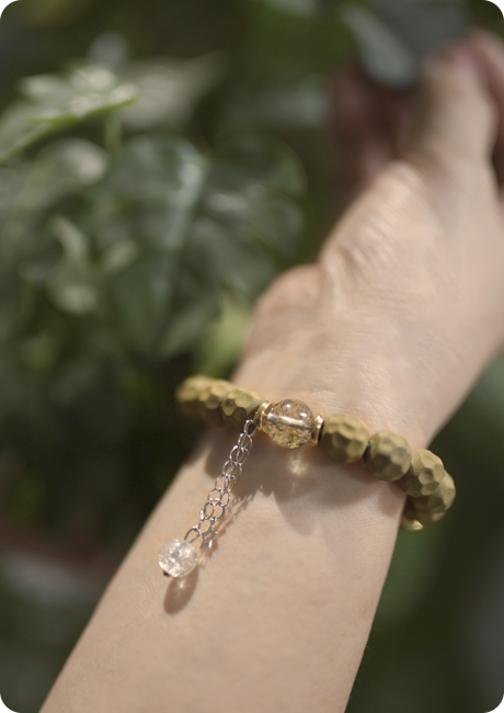 Bracelet worn in daily life.